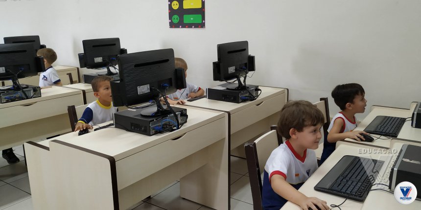 Aulas no Laboratório de Informática VESPERTINO: Aula Jogos