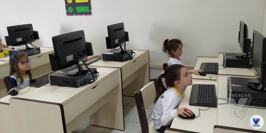 Aulas no Laboratório de Informática VESPERTINO: Aula Coordenação